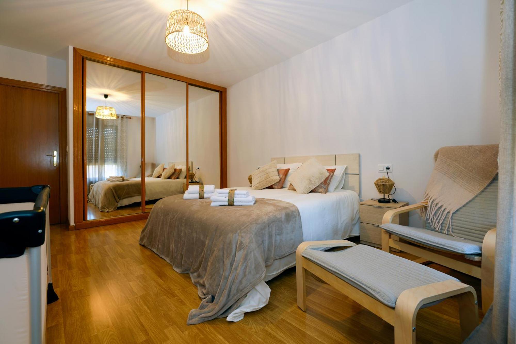 Agora Apartment Ел Бурго де Осма Екстериор снимка